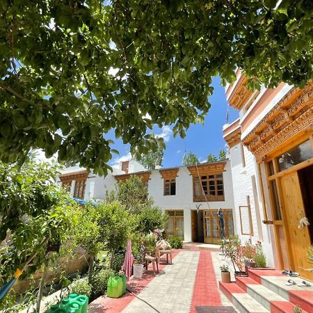 Jimmy'S Homestay Leh Exterior photo